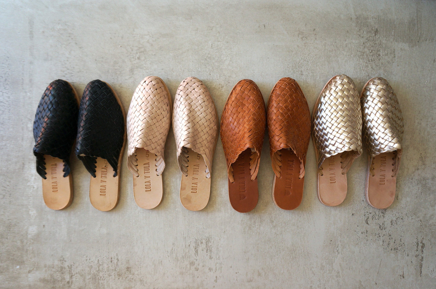 HAND WOVEN LEATHER SLIDES // BLACK