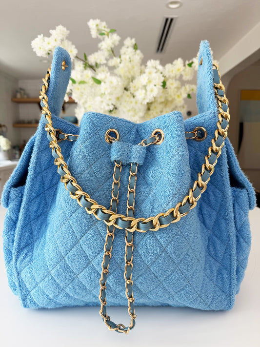 Bayshore Bucket Medium - Sky Blue