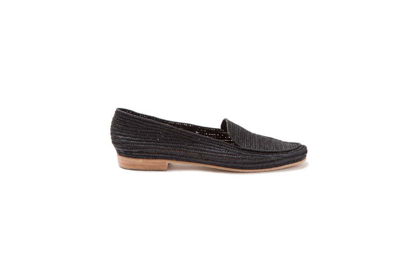 Women's Raffia Loafers (Black)