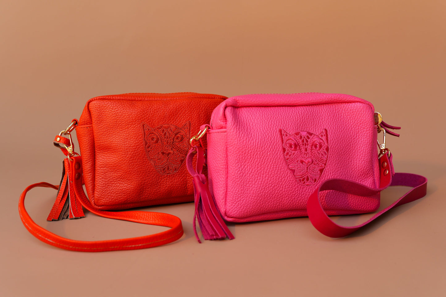 JAGUAR LUCIA CROSSBODY// TANGERINE