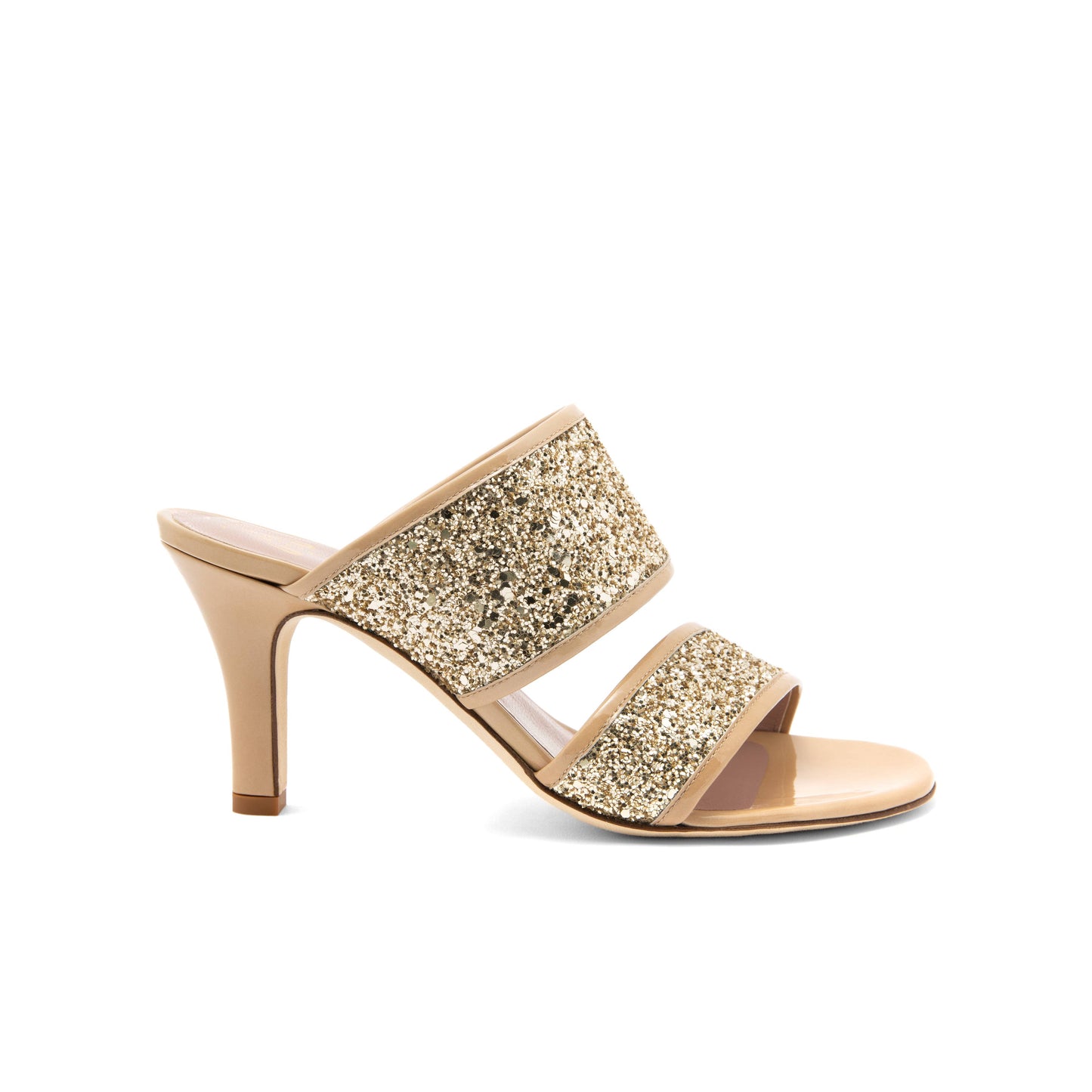 Sand patent leather sandals with two gold glitter bands, designed to softly wrap the foot. The quality of the materials used is unique and comfortable and allows you to wear these shoes all day. 3.15 inches heel