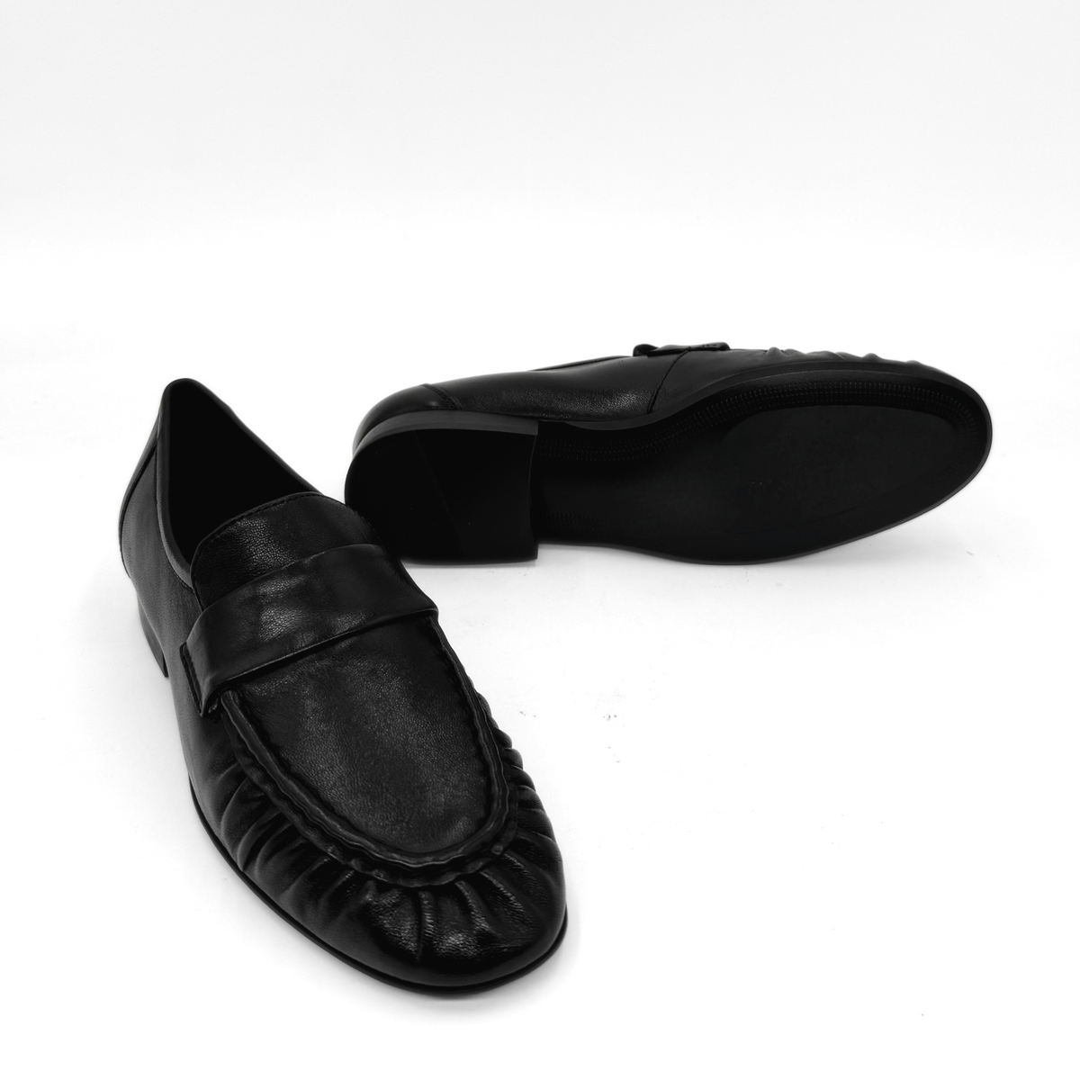 York Ruched Leather Loafers - Black Leather