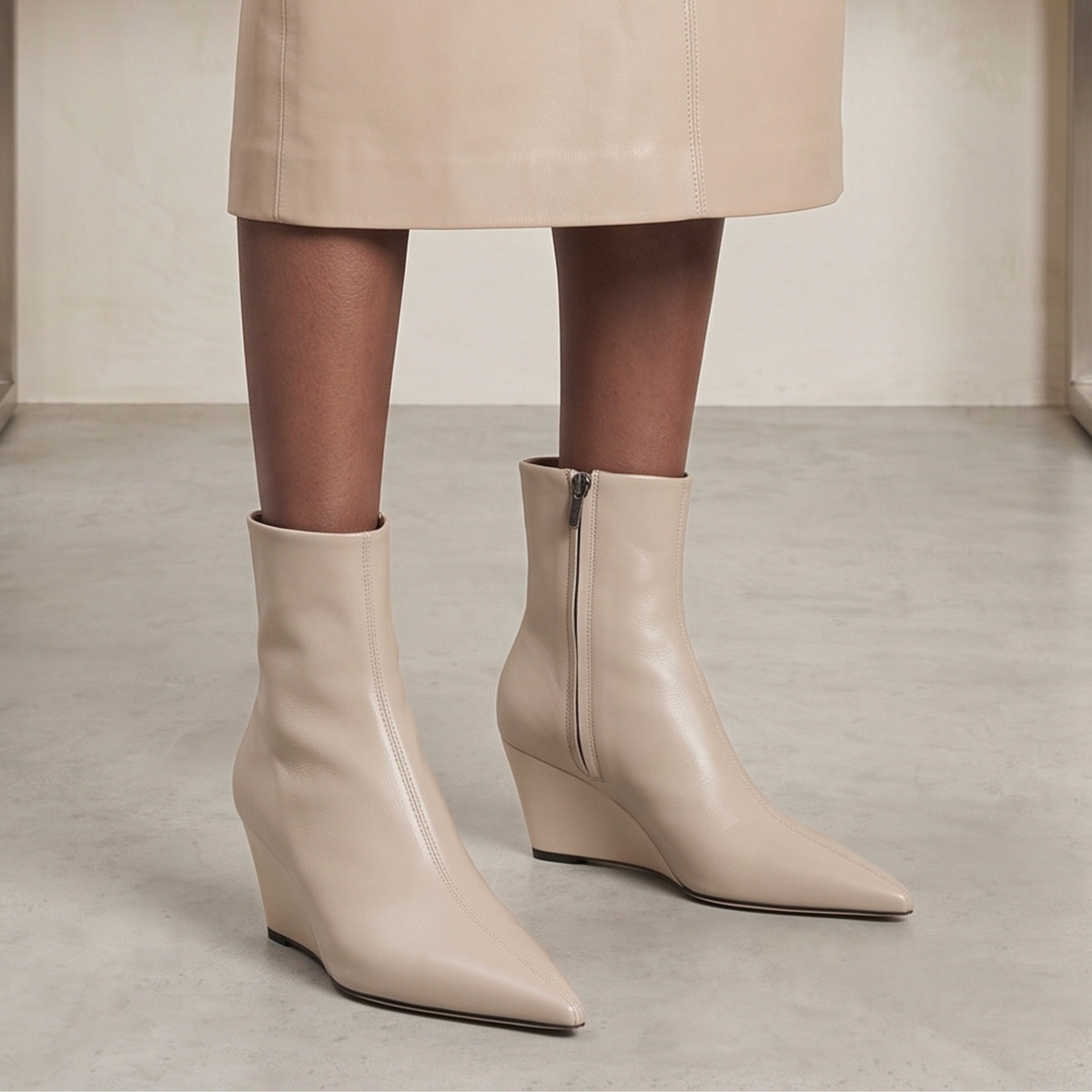 Jody Leather Wedge Boots - Bone
