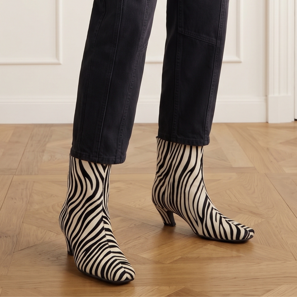 Silvi Zebra Kitten Boot