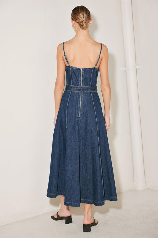 UNDERSTATED ICON DENIM MIDI DRESS