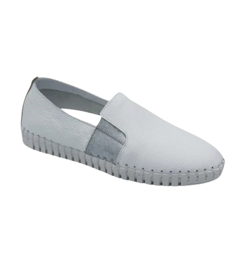 Eric Michael Frida Women's Slip-On