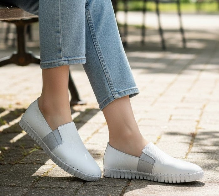 Eric Michael Frida Women's Slip-On
