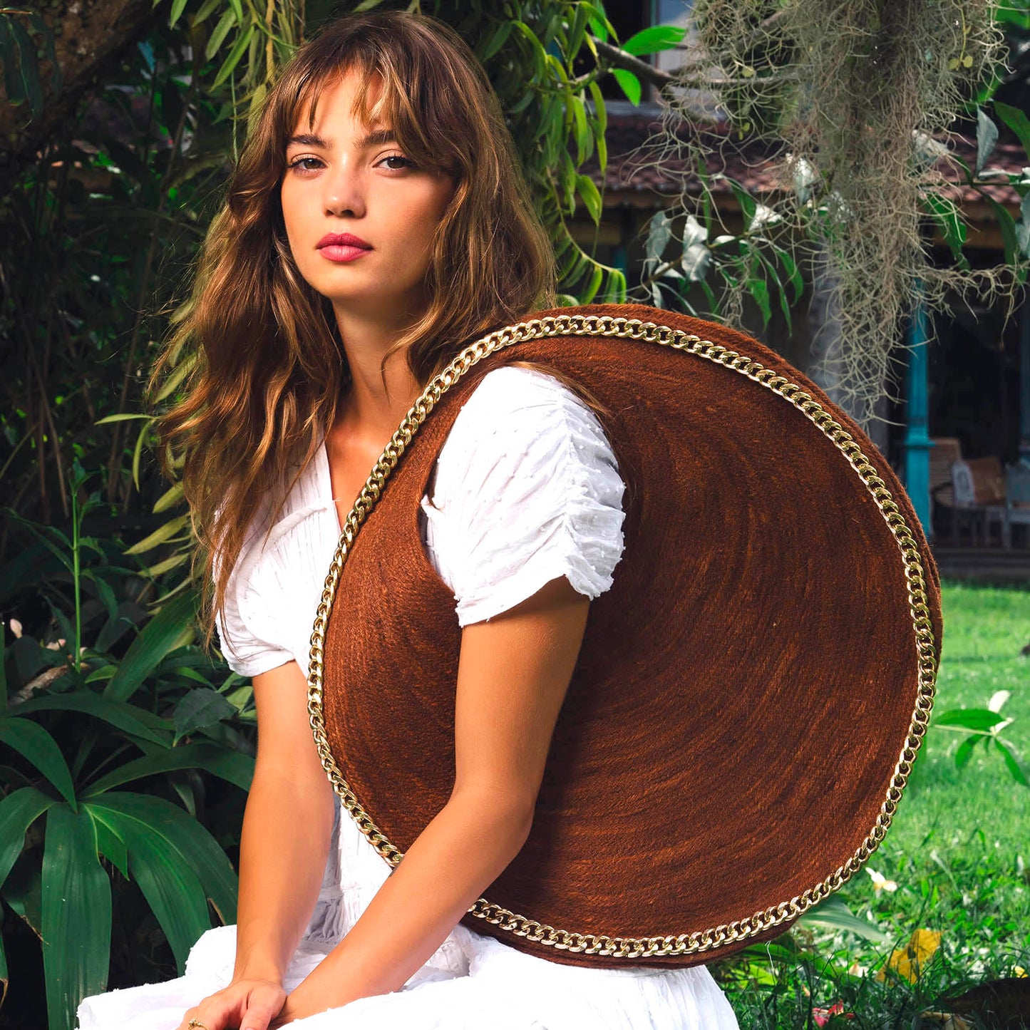 The Solo Espresso Jute Bag With Gold Chain