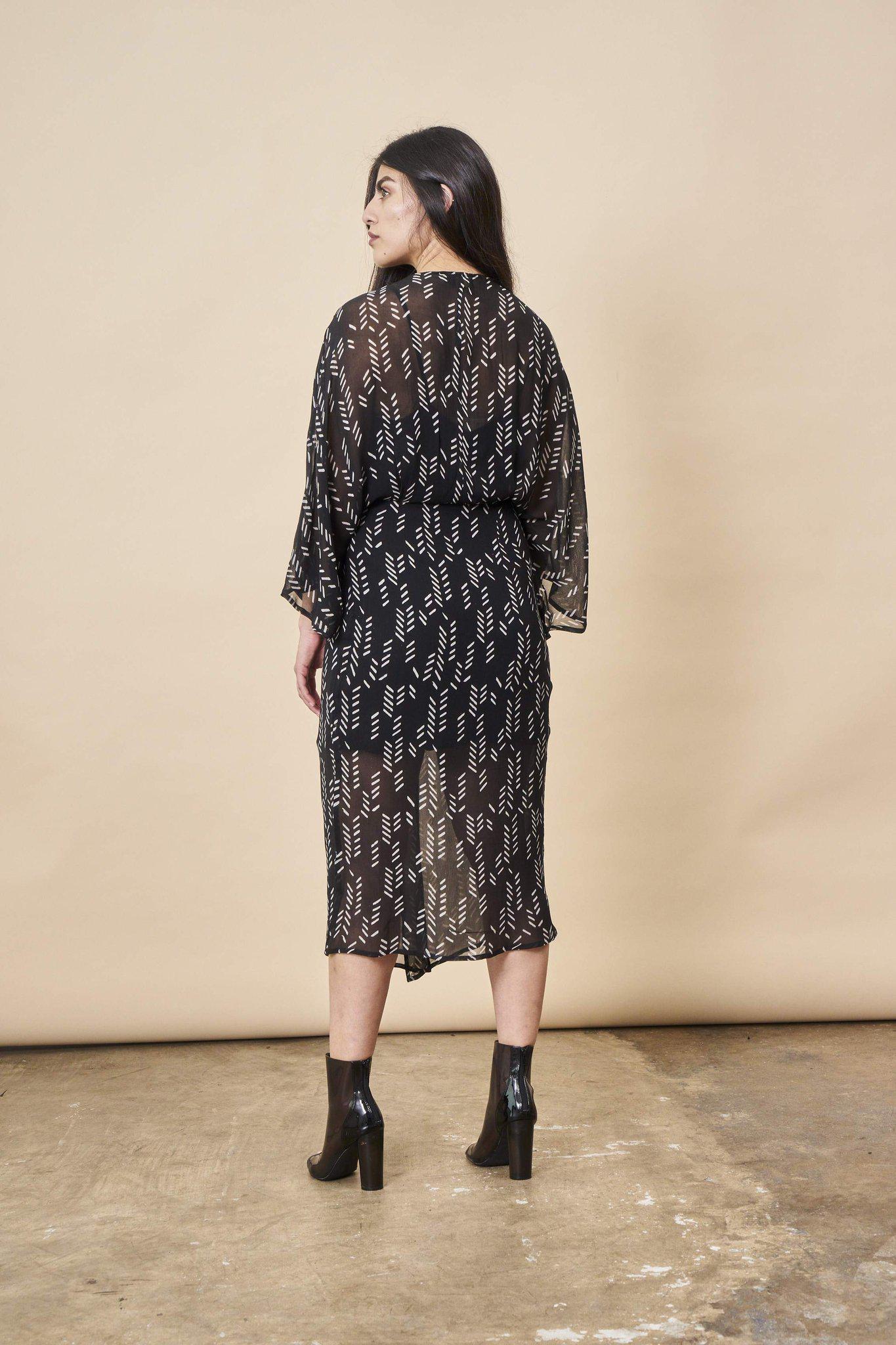 Stylized Feather Twisted Midi in Black + White